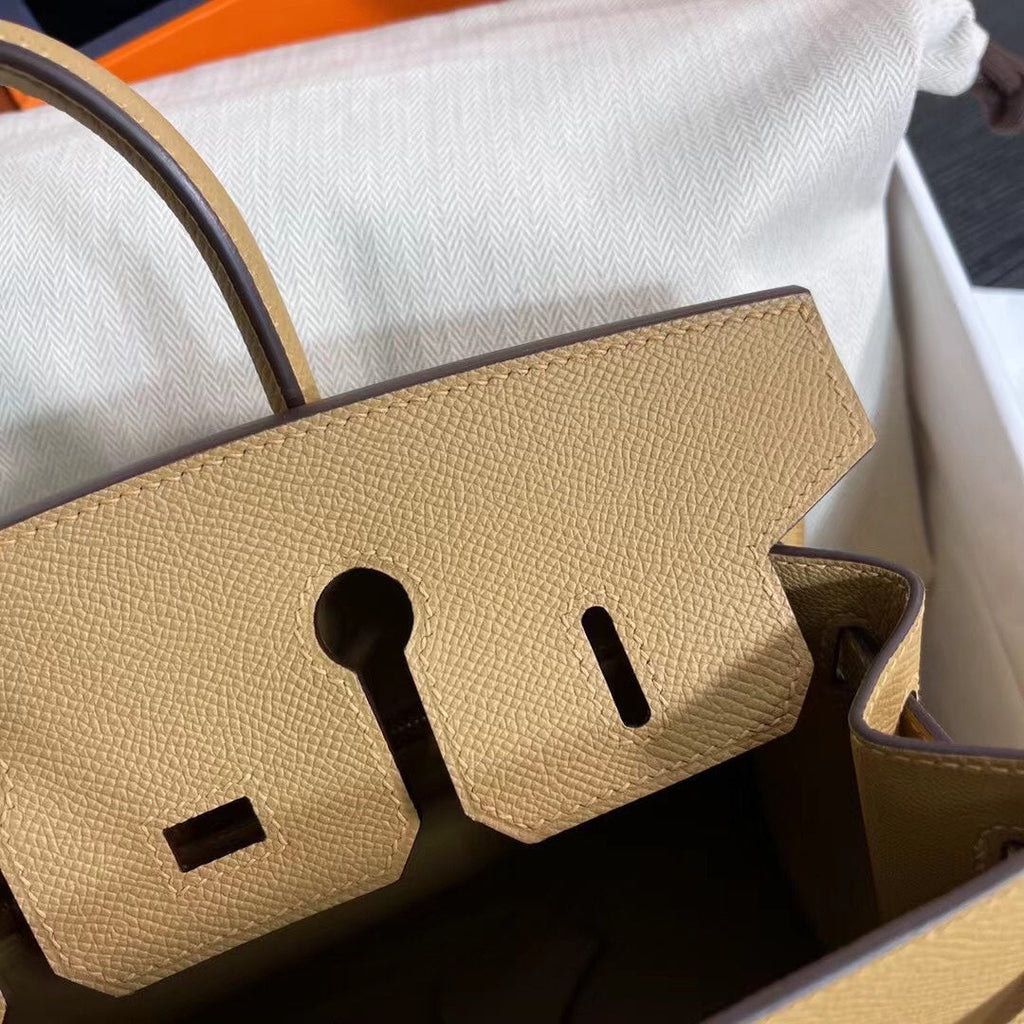 Birkin 25 Sellier 4B Biscuit Epsom Gold Hardware