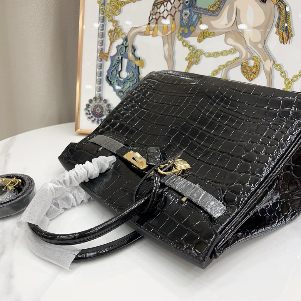 Birkin Style 25/30/35 Retourne in Noir Crocodile-Embossed Leather (Gold Hardware)