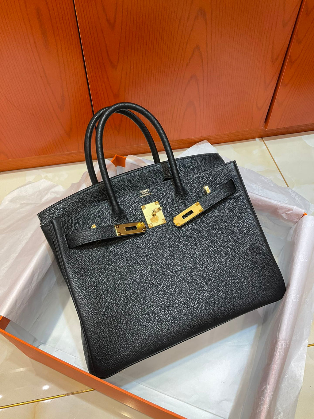 Birkin 30 Retourne in Noir Togo Leather (Gold Hardware)
