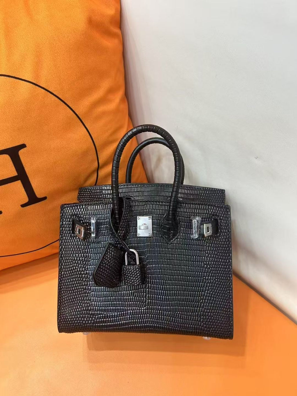 Mini Birkin 20cm Outer Stitching Tote Bag in Black Lizard Pattern