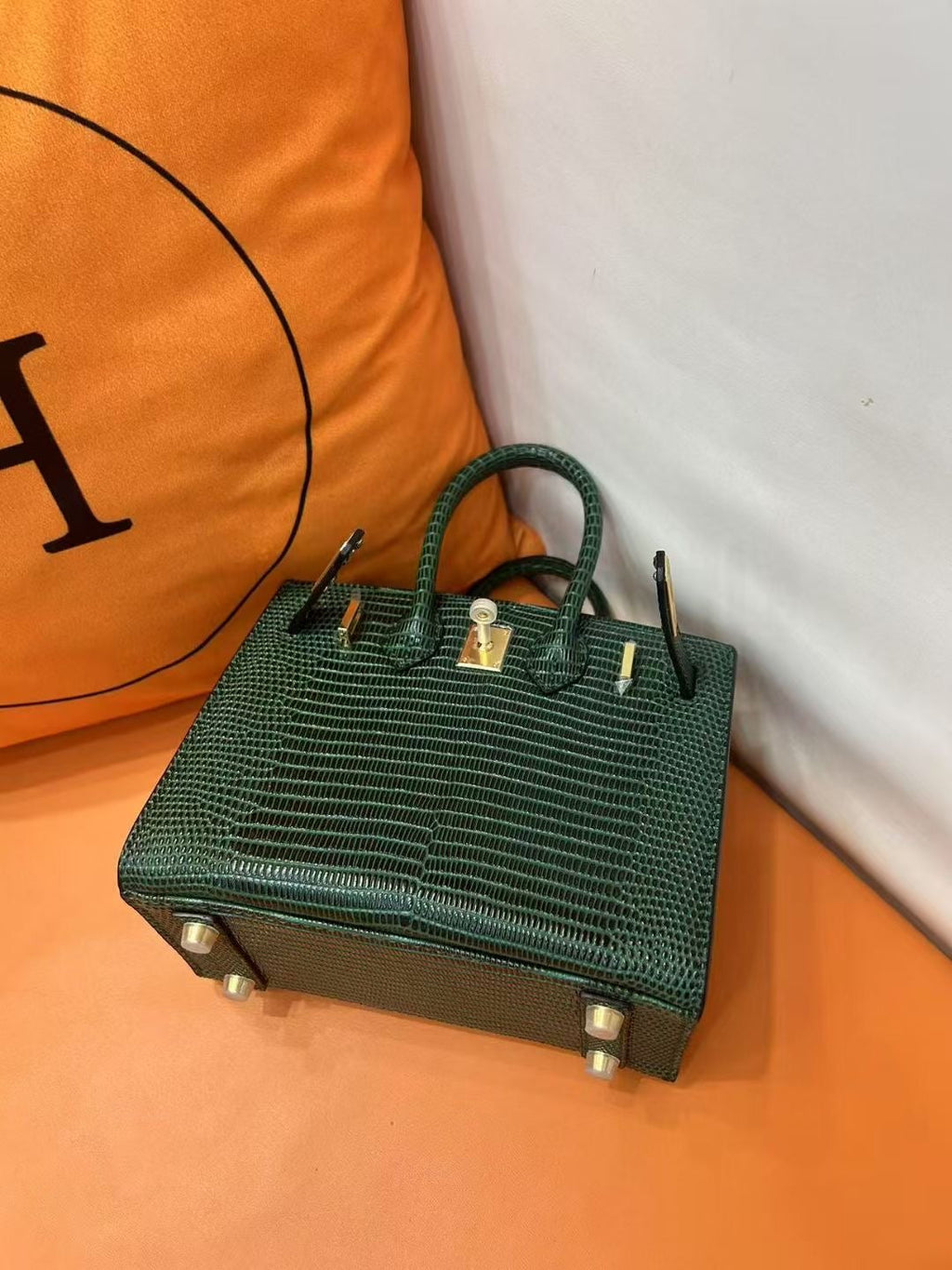 Mini Birkin 20cm Outer Stitching Tote Bag in Emerald Lizard Pattern