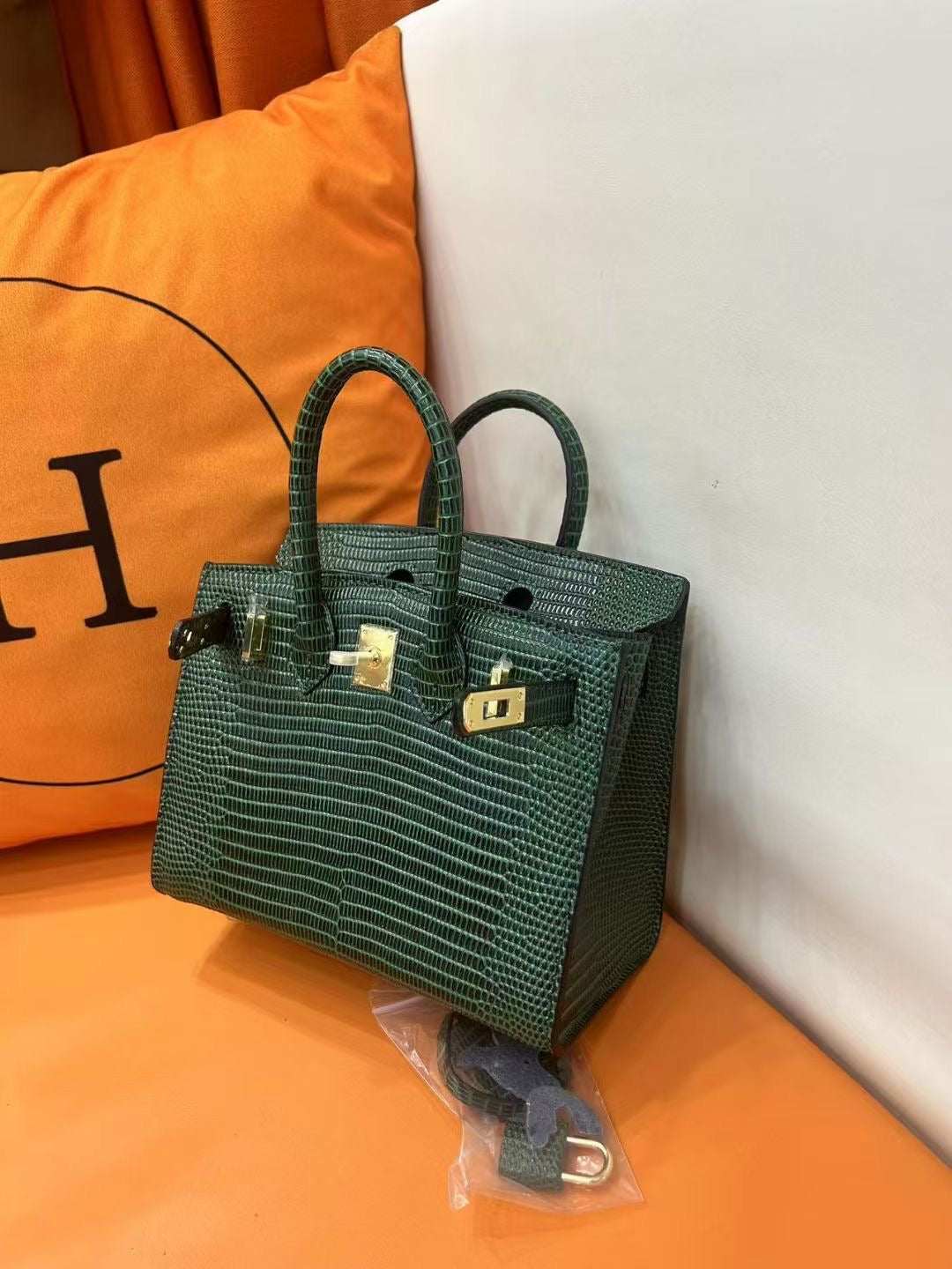 Mini Birkin 20cm Outer Stitching Tote Bag in Emerald Lizard Pattern