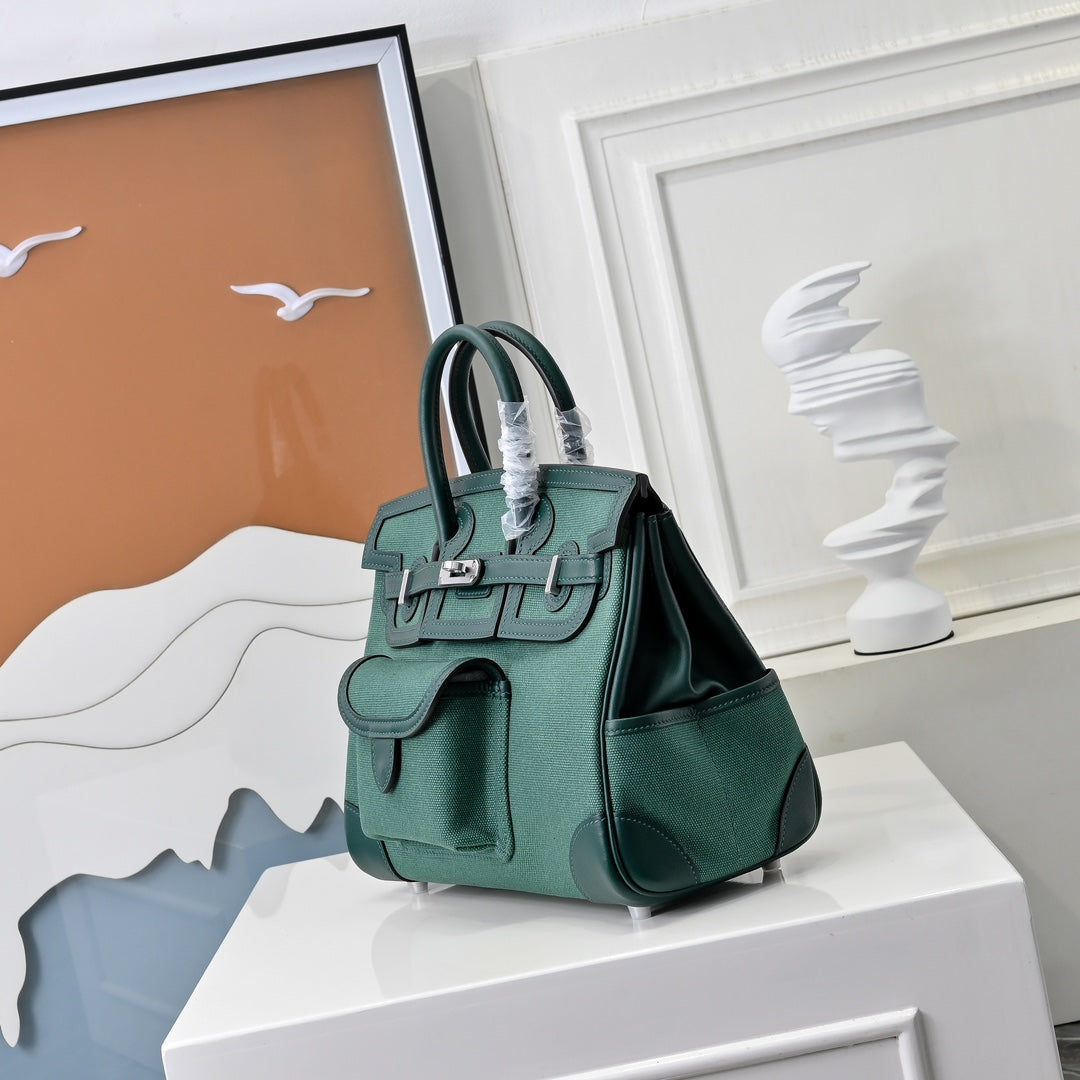 Birkin Cargo 25 Green Swift Leather and Canvas Splicing Bag