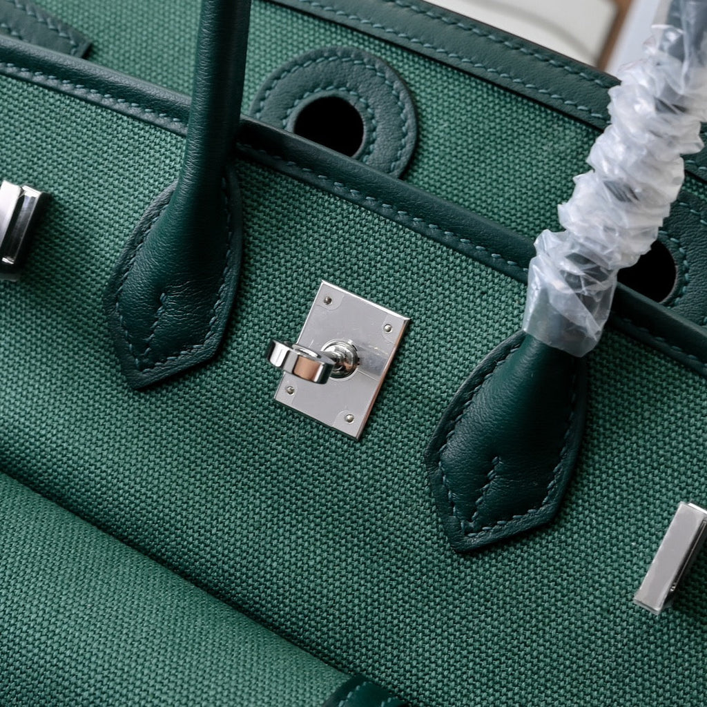 Birkin Cargo 25 Green Swift Leather and Canvas Splicing Bag