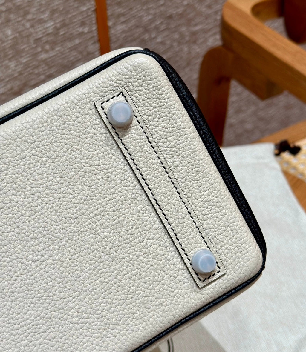 Birkin 25 Craie and Noir Togo Leather Bi-Color Bag