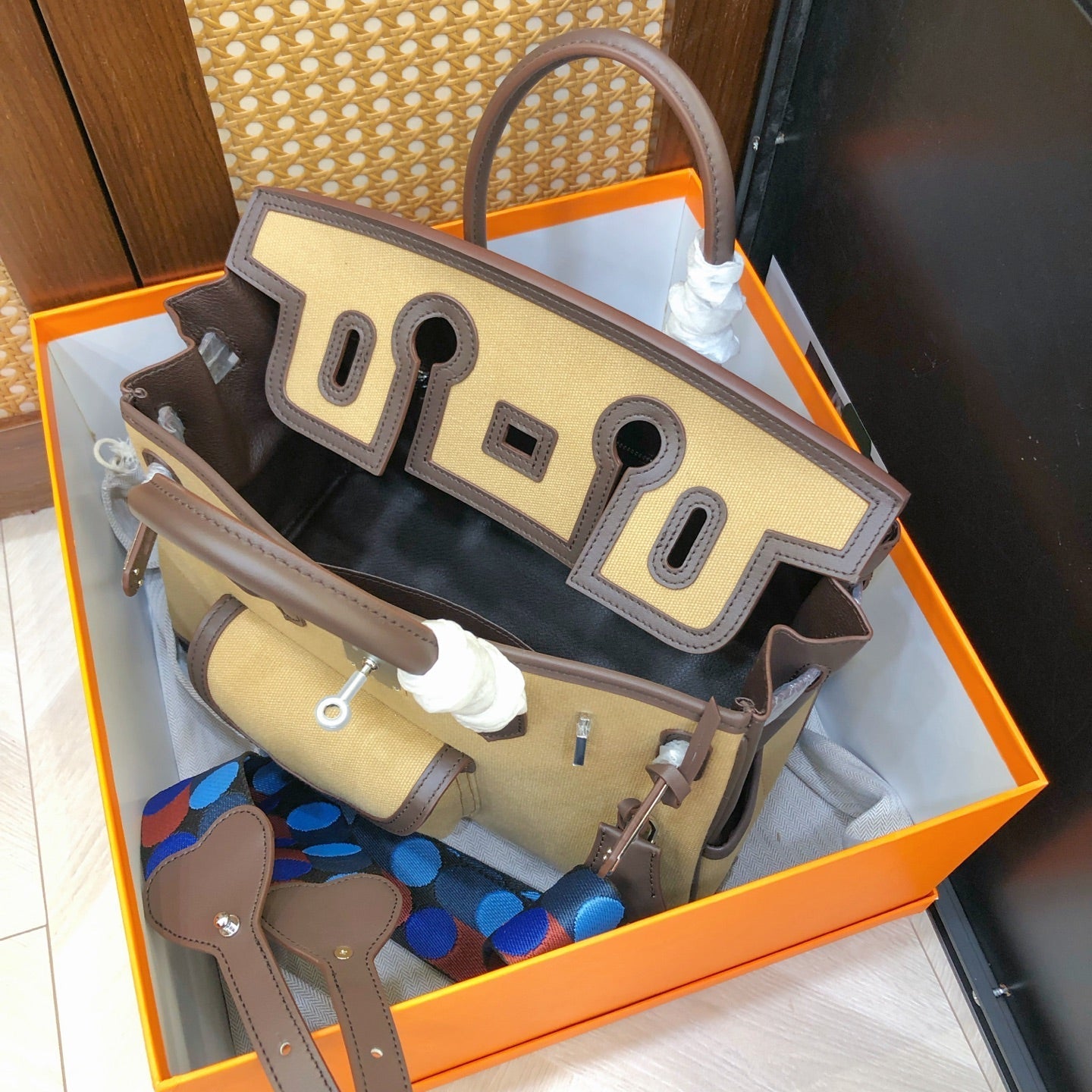 Birkin Cargo 30 Ebène Swift Leather and Khaki Canvas Multi-Pocket Bag