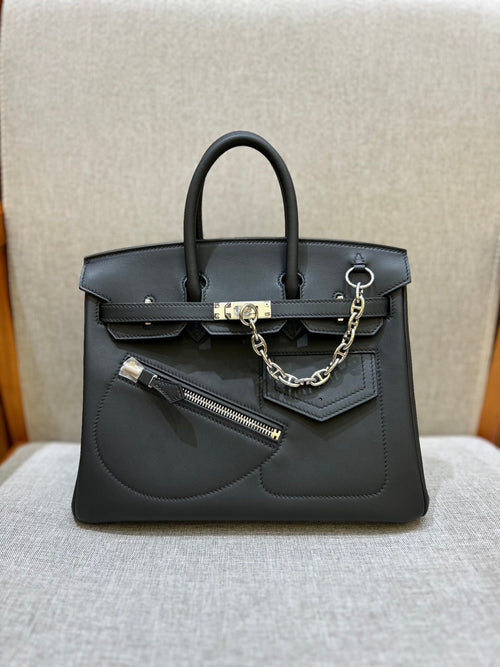Birkin 25 Rock Black Leather Multi-Pocket Handbag with Chain