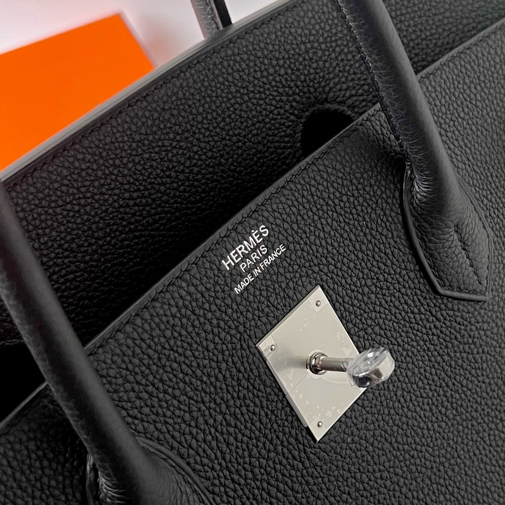Birkin 40 Retourne in Noir Togo Leather (Palladium Hardware)