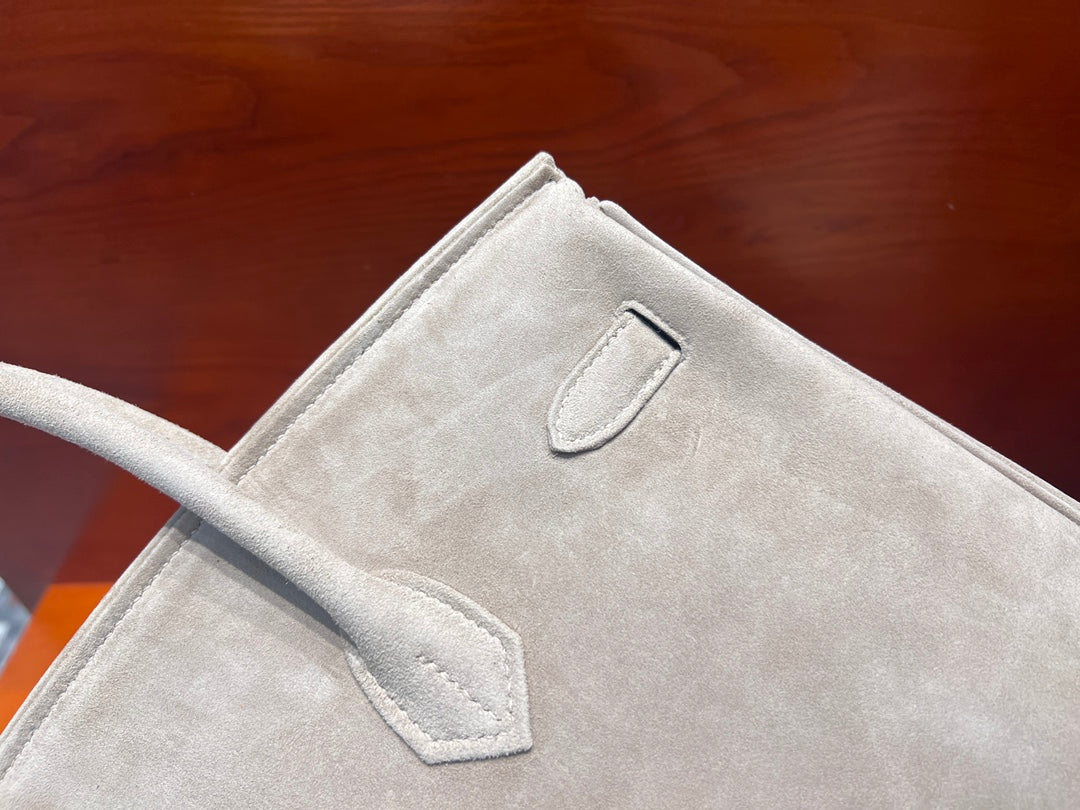 Birkin 35 Retourne in Etoupe Suede Grizzly (Gold Hardware)