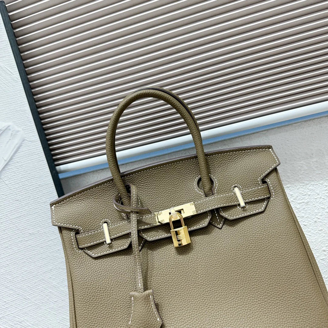 Birkin bag made of extremely Togo Birkin 30 Etoupe