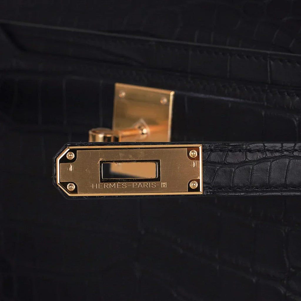 Kelly Depeches 25 Pouch Black Matte Alligator Gold Hardware New