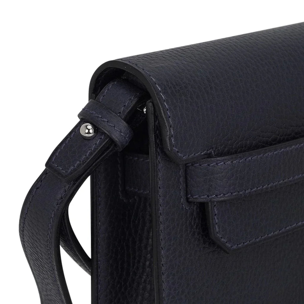Kelly Depeches 25 Pouch Blue Ocean Galop D’Vache Leather with Palladium Hardware