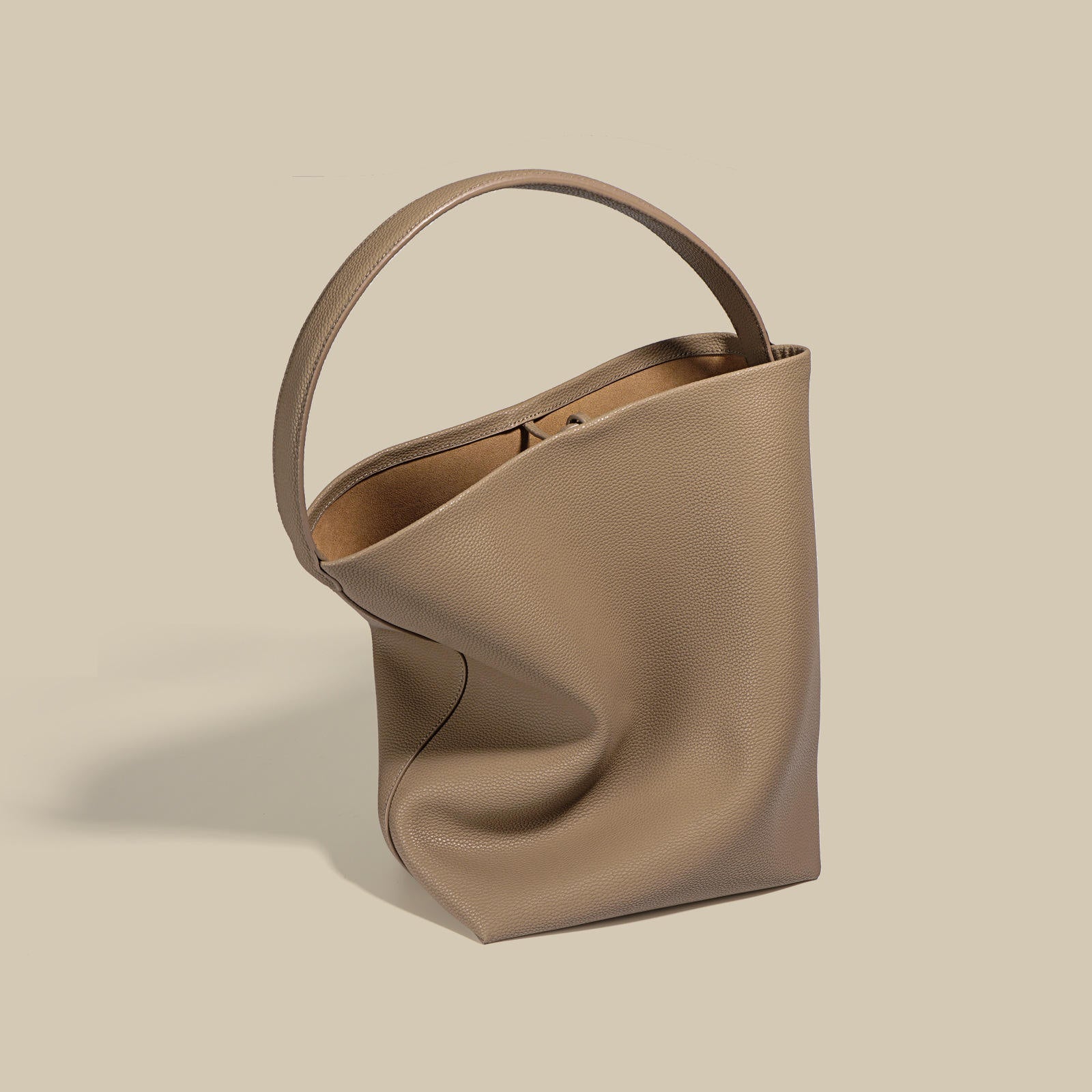 Soft Textured Large-Capacity Bucket Bag