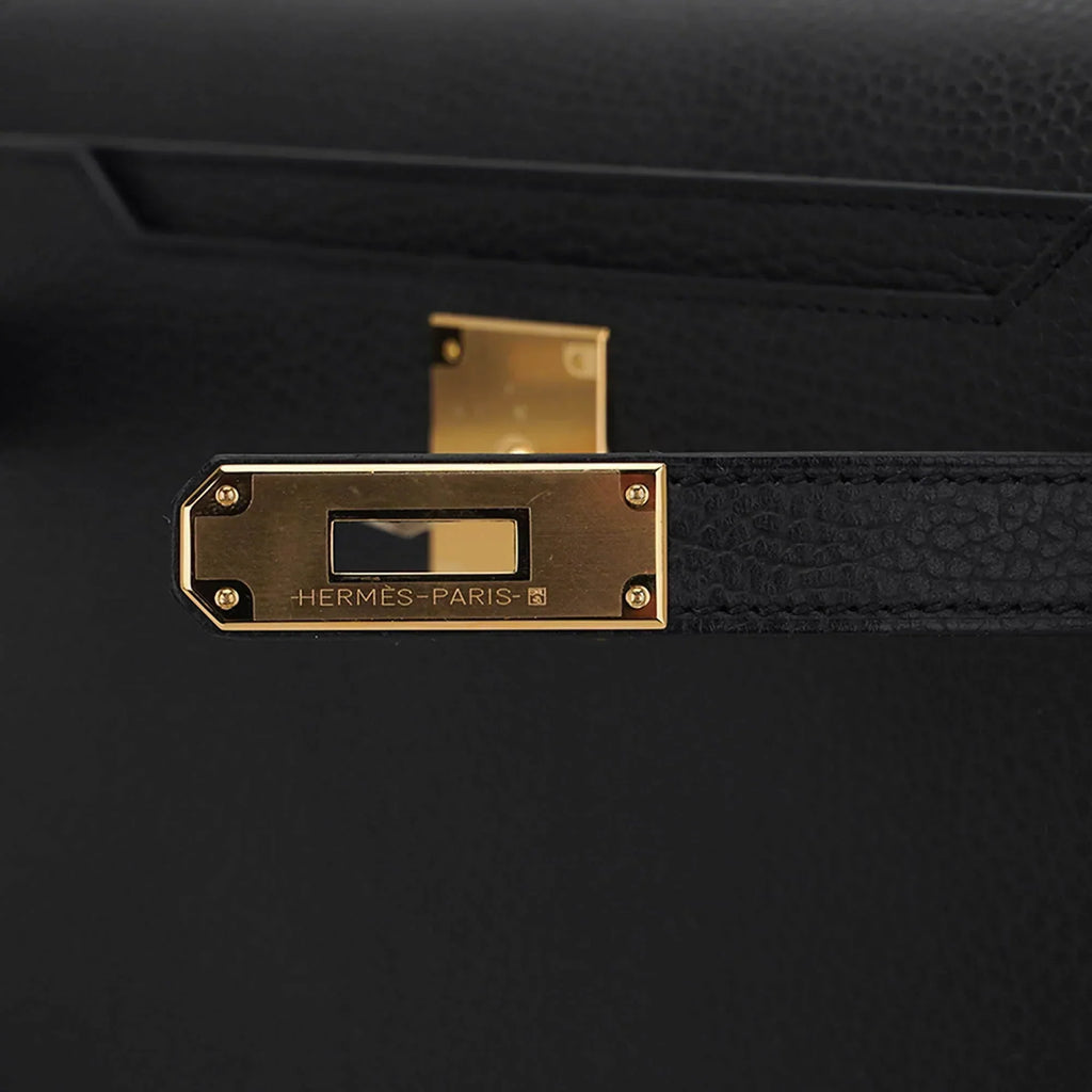 Kelly Depeches 25 Pouch Black Galop D’Leather with Gold Hardware